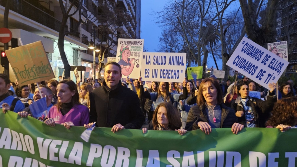 Veterinarios de la Comunidad Valenciana y Colegios Provinciales se movilizan contra la nueva normativa del sistema PRESVET