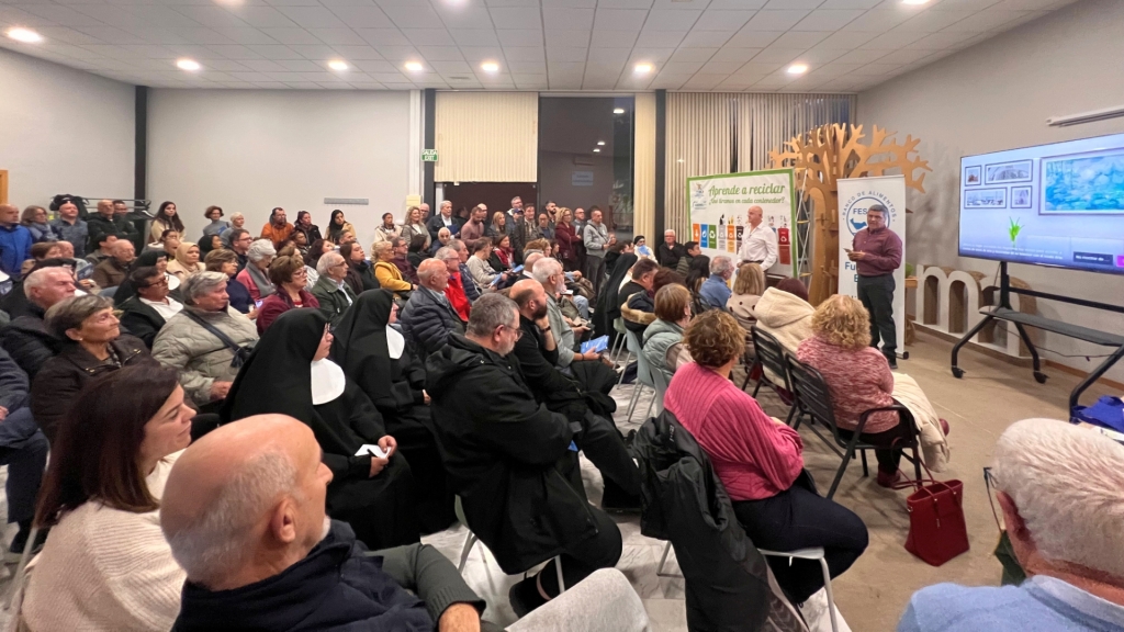 ICOVAL y el Banco de Alimentos de Alicante presentan en Mercalicante un nuevo programa de asesoramiento en seguridad alimentaria para entidades sociales