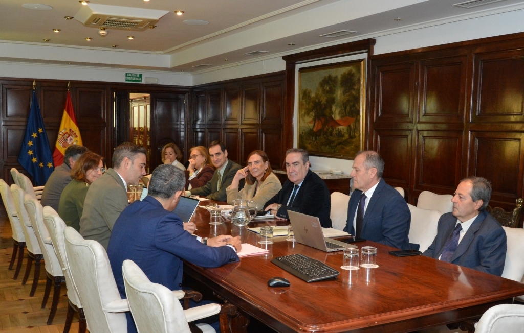 La OCV traslada al Ministerio de Agricultura y a la AEMPS su propuesta de modificación del RD 666/2023